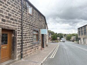 14 Keighley Rd - Laneshaw Bridge